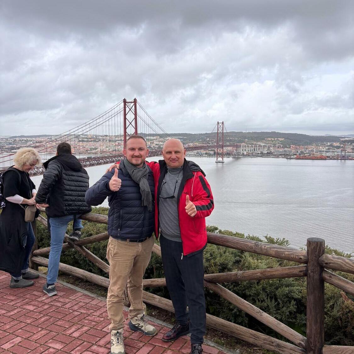 Лицензированный гид Игорь Зорин: Экскурсии по Португалии
