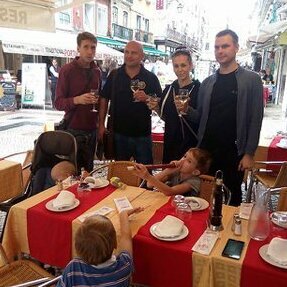 Лицензированный гид Игорь Зорин: винные туры и дегустации