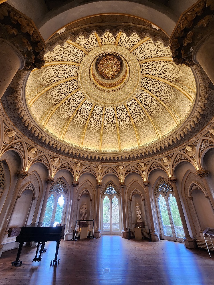 Sintra & Cabo da Roca Excursion Sintra & Cabo da Roca private tour in Russian licensed guide